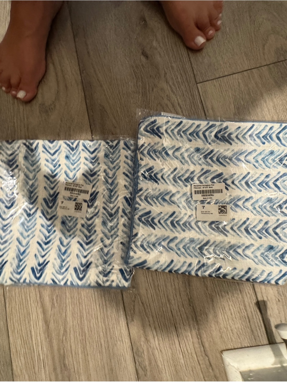 Blue Chevron Pattern Pillow Covers - Unbranded